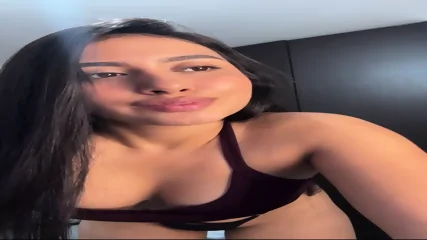 Latina Mi$$ Ali$ Hot Vib Show - Video Porno Gratuite HD | Jeux de Rue