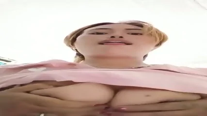 Akio Guo Aka Kristine - Video Porno Gratuite HD | Jeux de Rue