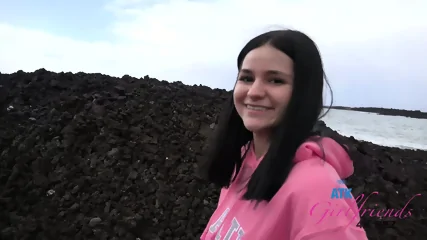Violet Rain - Trip POV - Video Porno Gratuite HD | Jeux de Rue
