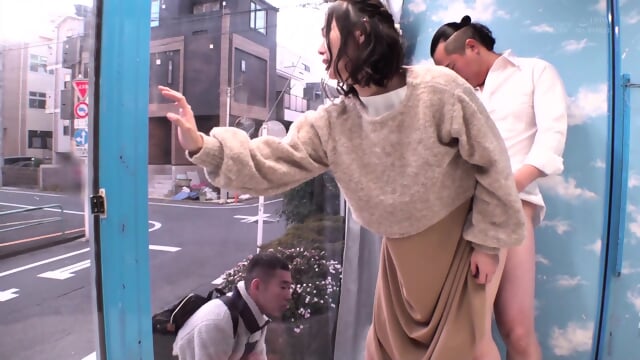 Magic Mirror No. Can I give you a massage while wearing my clothes?! I called out and experienced the popular quick massage for the first time! The mo - Video Porno Gratuite HD | Jeux de Rue