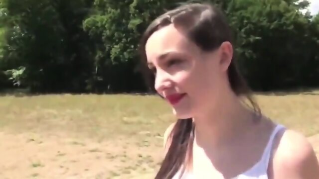 busty french girl get fucked in the forest - Video Porno Gratuite HD | Jeux de Rue