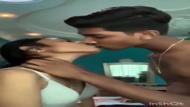 Tamil Teen couple viral - Vidéo premium HD - Amateur | Jeux de Rue